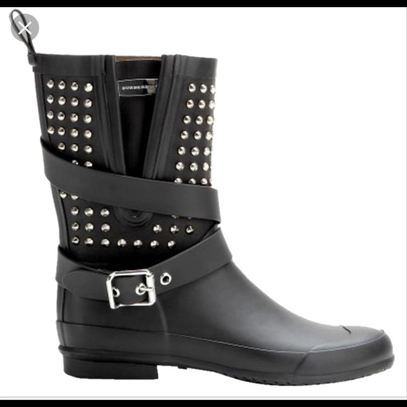 Burberry Shoes - Holloway rubber rain boots
